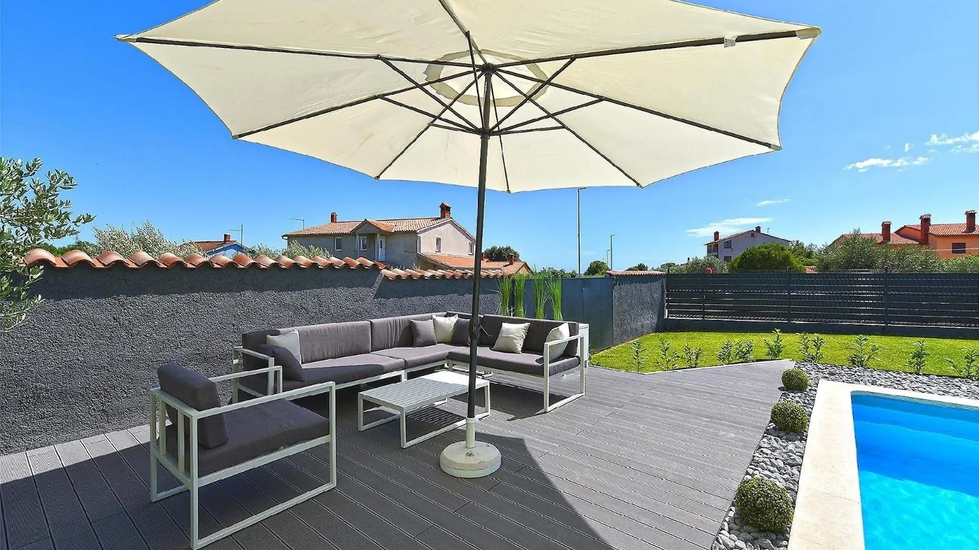 Ferienhaus Mit Privatpool Fuer 8 Personen Ca 126 Qm In Galizana, Istrien Istrische Riviera Holiday home