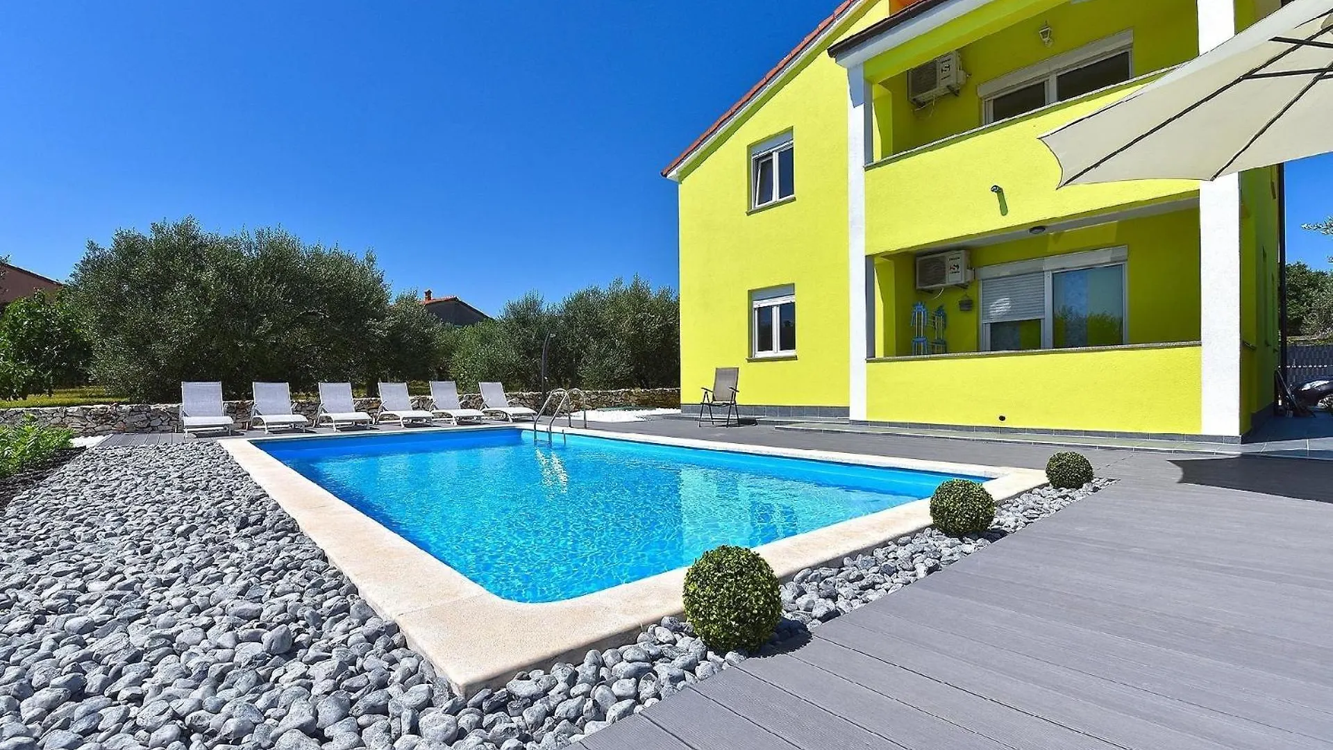 Ferienhaus Mit Privatpool Fuer 8 Personen Ca 126 Qm In Galizana, Istrien Istrische Riviera 0*, Galizana