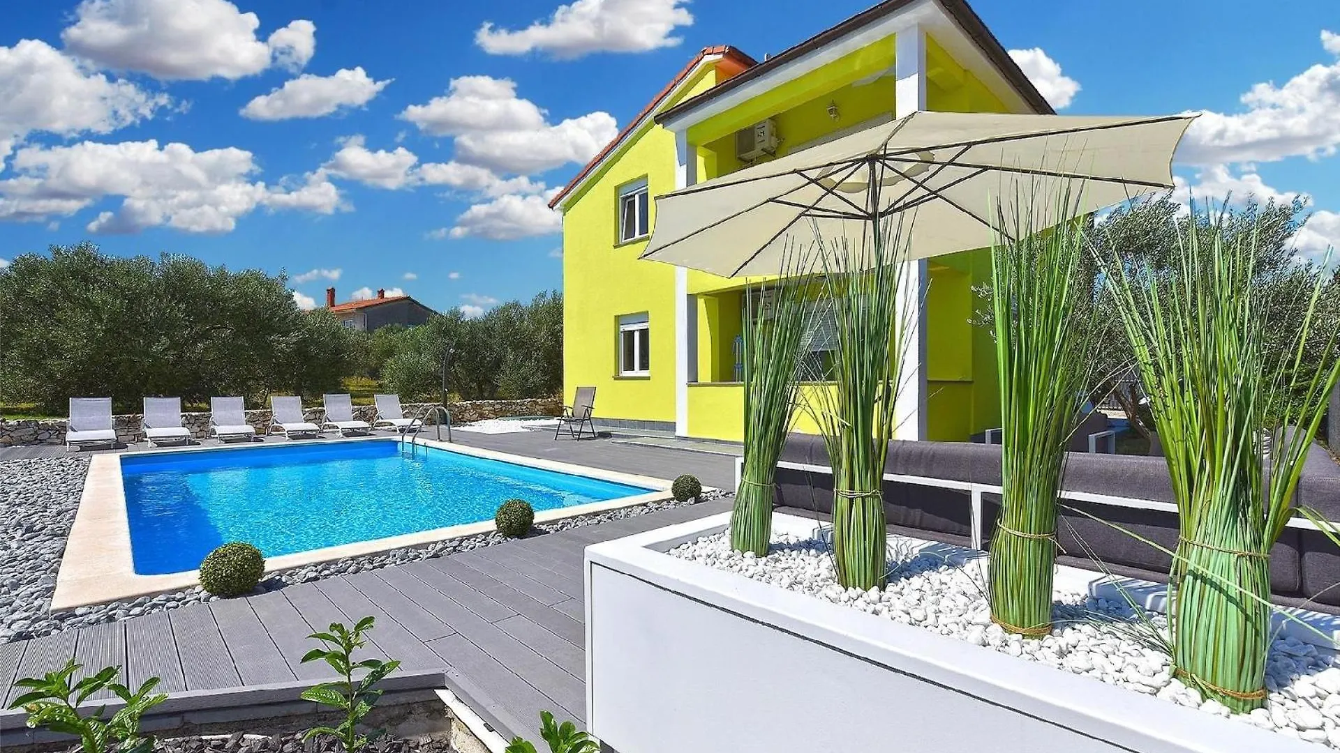Ferienhaus Mit Privatpool Fuer 8 Personen Ca 126 Qm In Galizana, Istrien Istrische Riviera