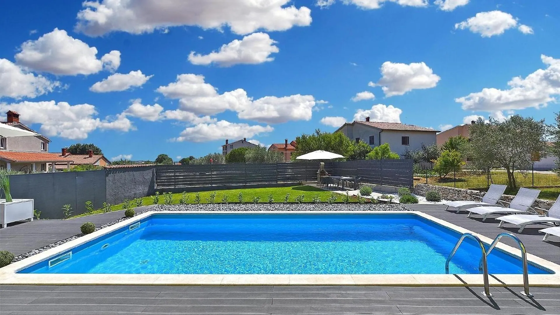 Ferienhaus Mit Privatpool Fuer 8 Personen Ca 126 Qm In Galizana, Istrien Istrische Riviera Holiday home